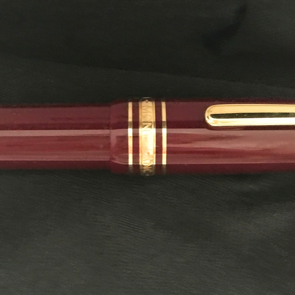 MONT BLANC CLASSIQUE MEISTERSTUCK BALLPOINT PEN - Picture 5 of 6